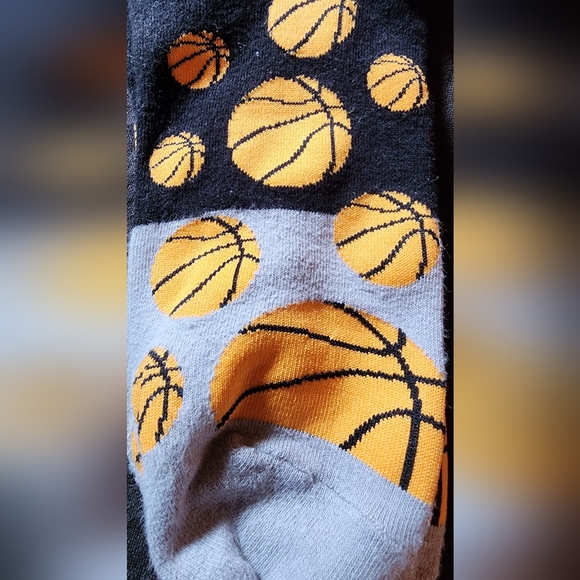 YoSox Basketball Socks - Picture 6 of 6